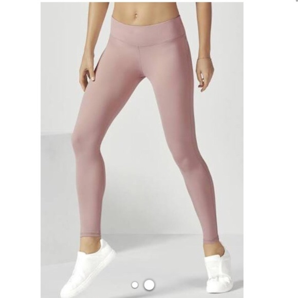 Fabletics size small soft pink leggings